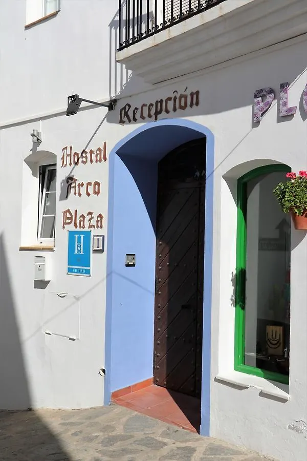 Hostal Arco Plaza Mojacar 2*,